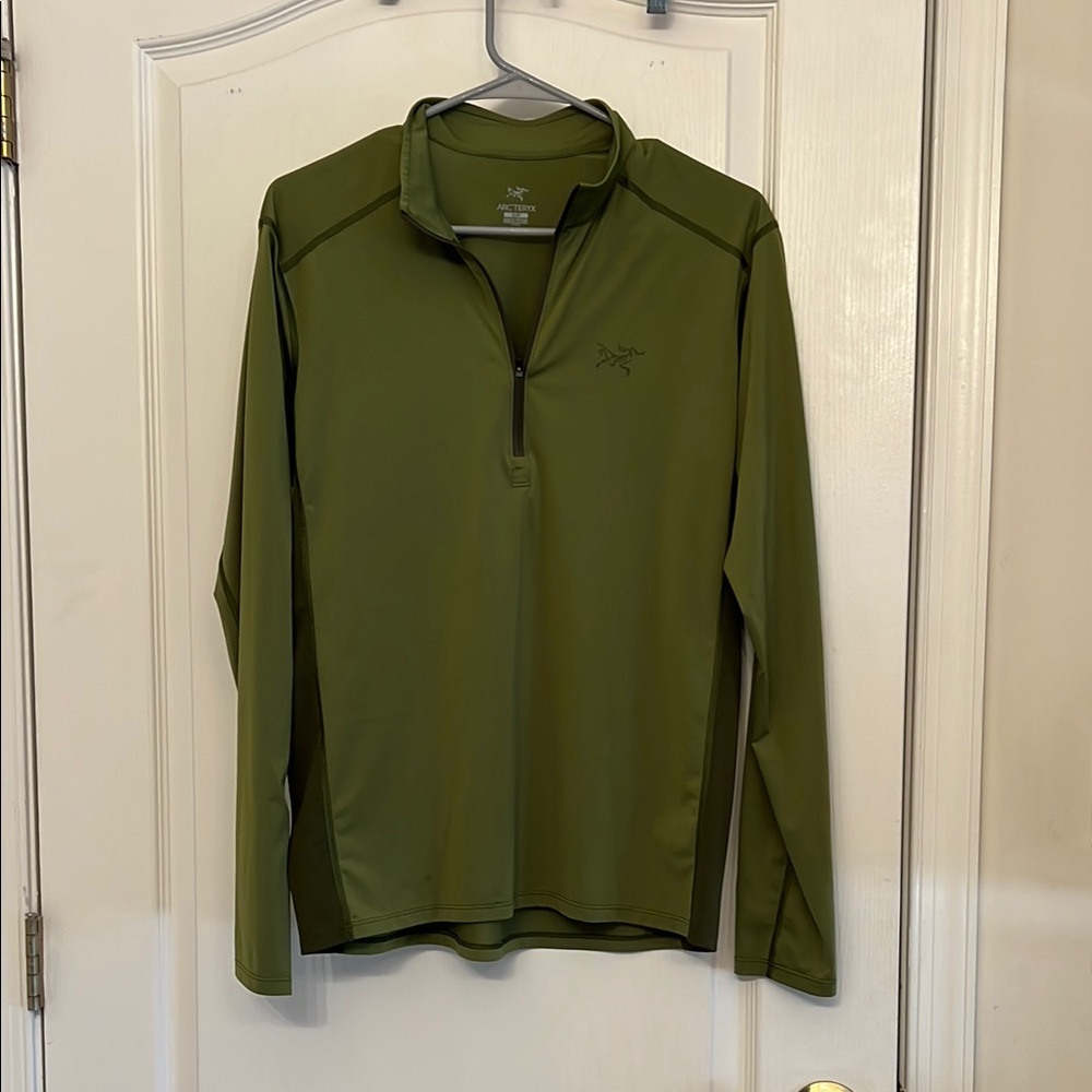 Arc'teryx 1/4 Zip Long Sleeve Lightweight